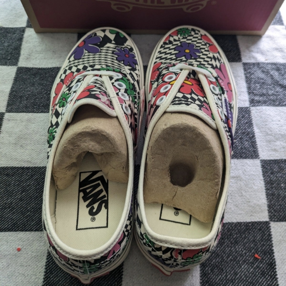 Vans Authentic Women Size 5 Printed Floral Check Marshmallow Classic 092025 - Picture 10 of 11
